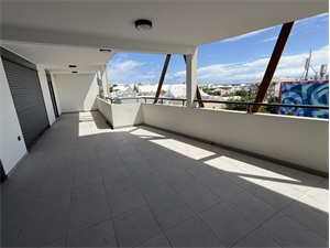 t4 à la vente -   97400  SAINT DENIS, surface 97 m2 vente t4 - UBI465854672